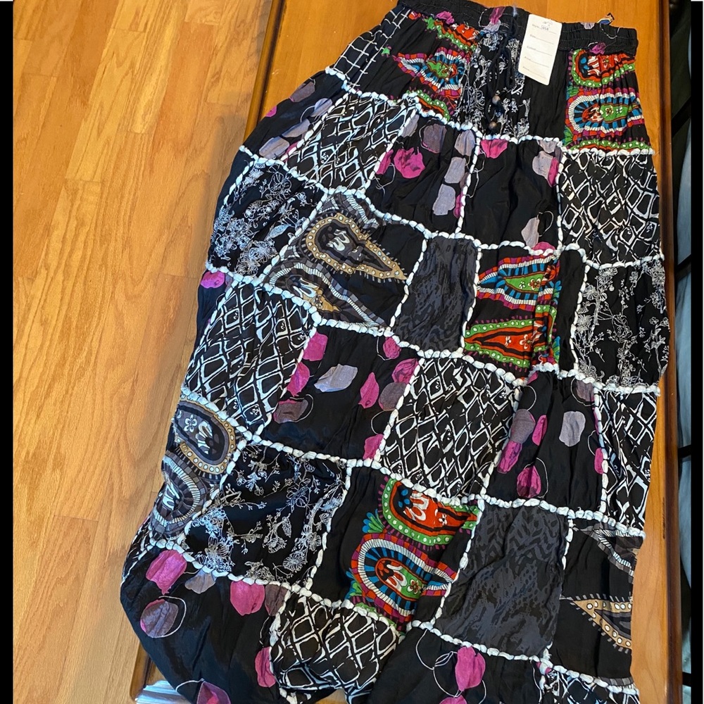 Mexican artesanal type skirt.